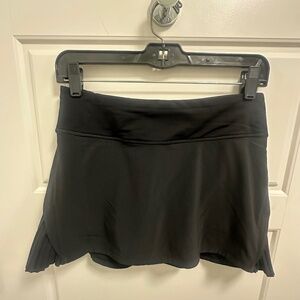 Lululemon Play off the Pleats Skirt (Size 4)